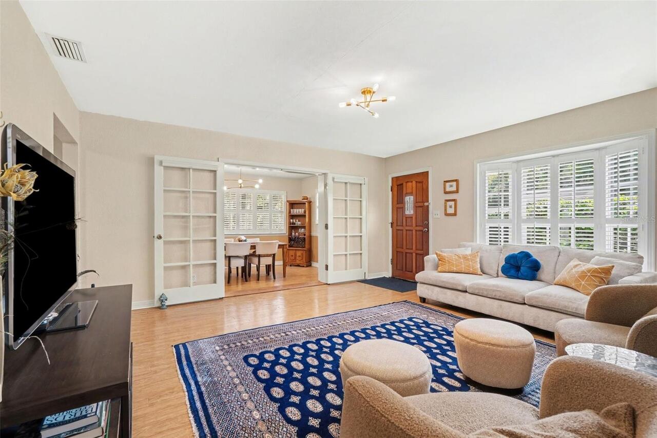 Listing Photo 9