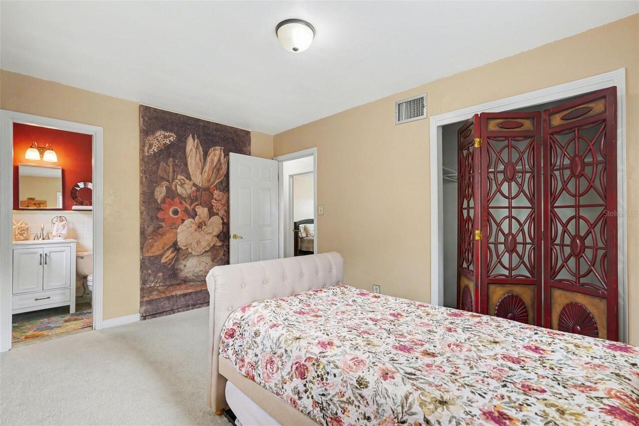 Listing Photo 14