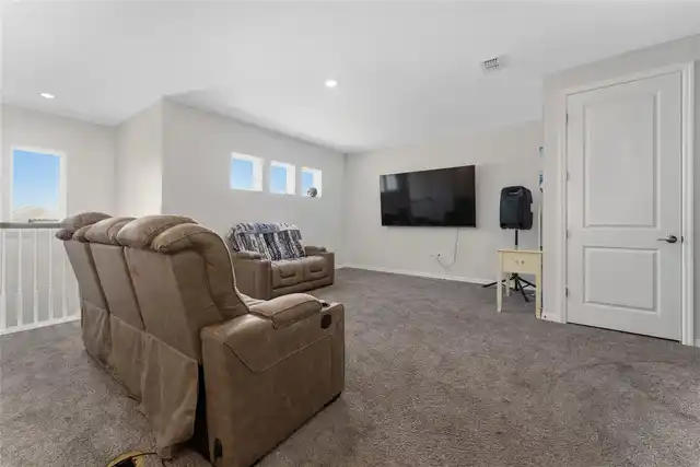 Listing Photo 28