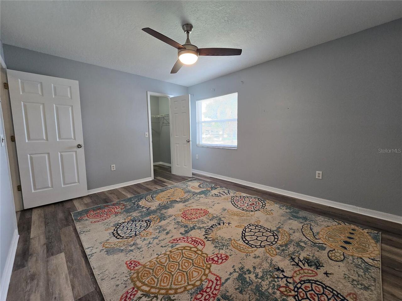 Listing Photo 12