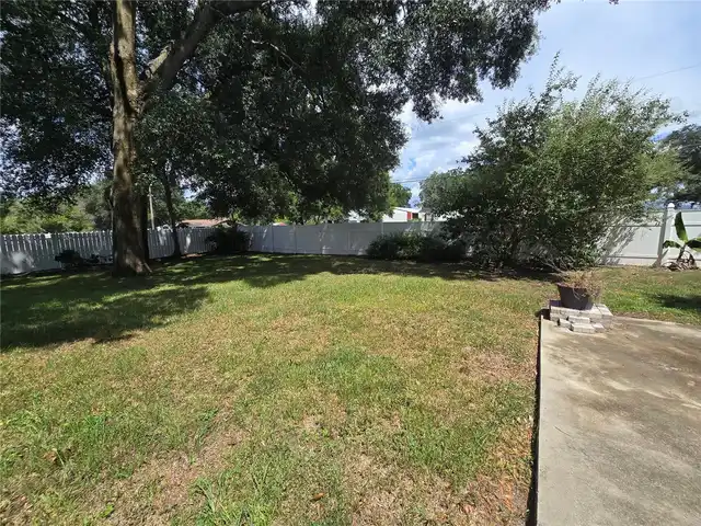 Listing Photo 25