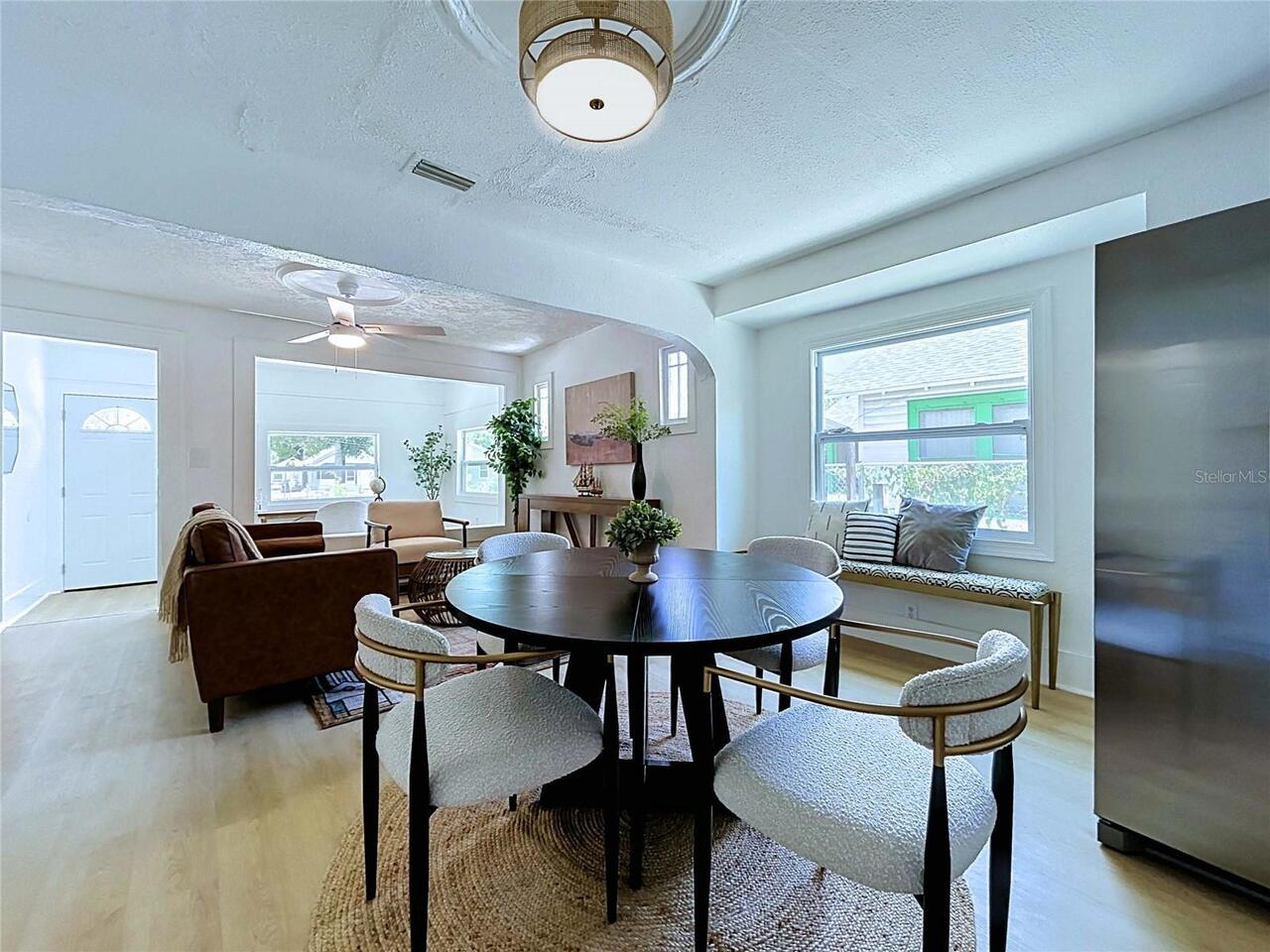 Listing Photo 8
