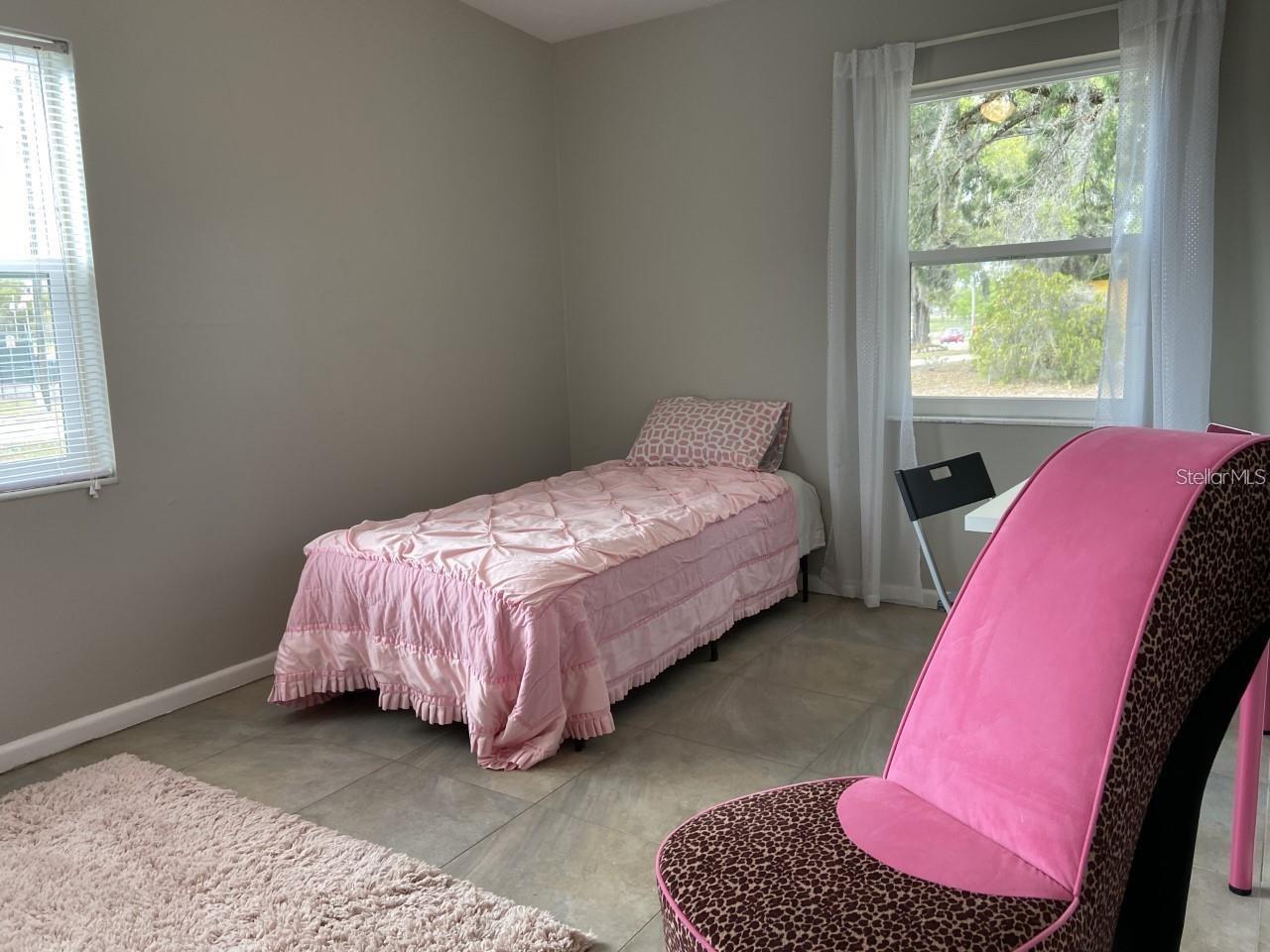 Listing Photo 11