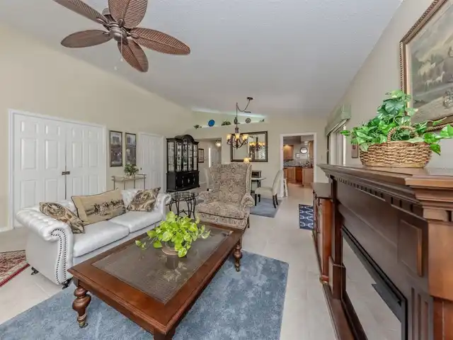Listing Photo 7