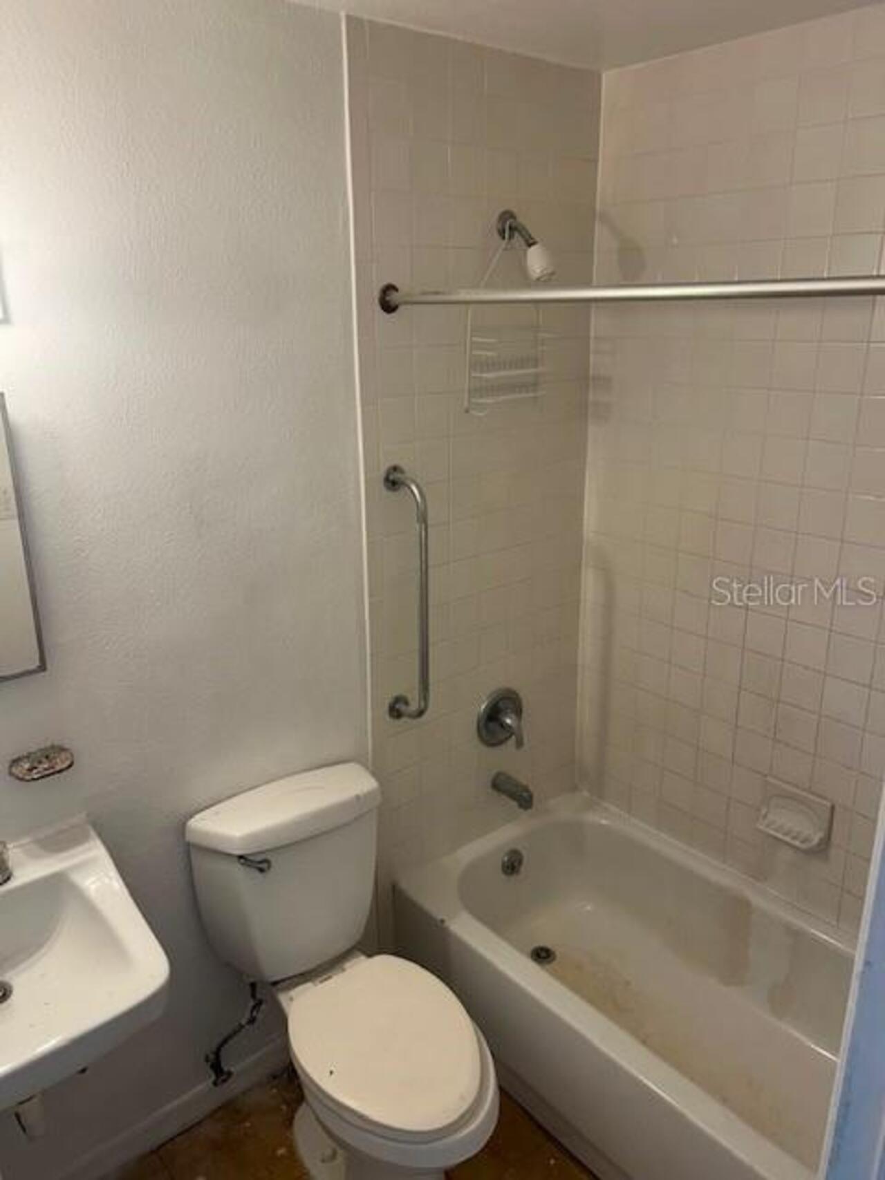 Listing Photo 18