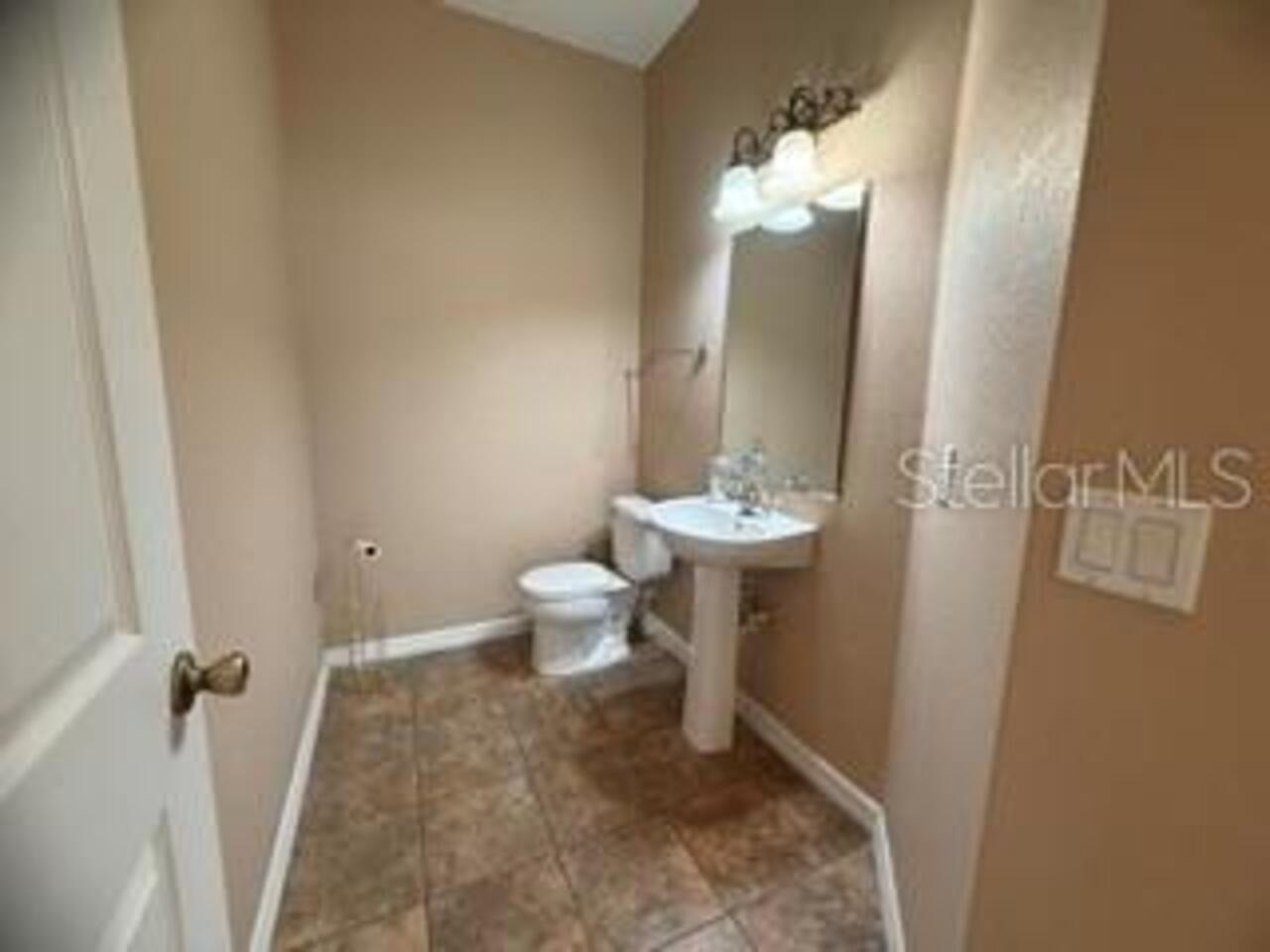 Listing Photo 9