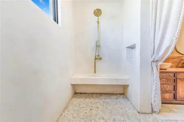 Listing Photo 44