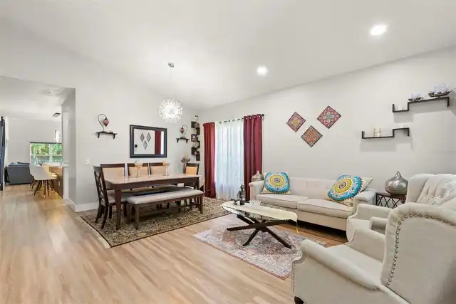 Listing Photo 34