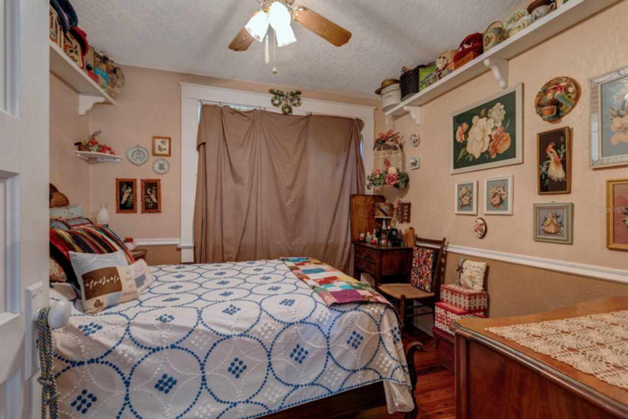 Listing Photo 8