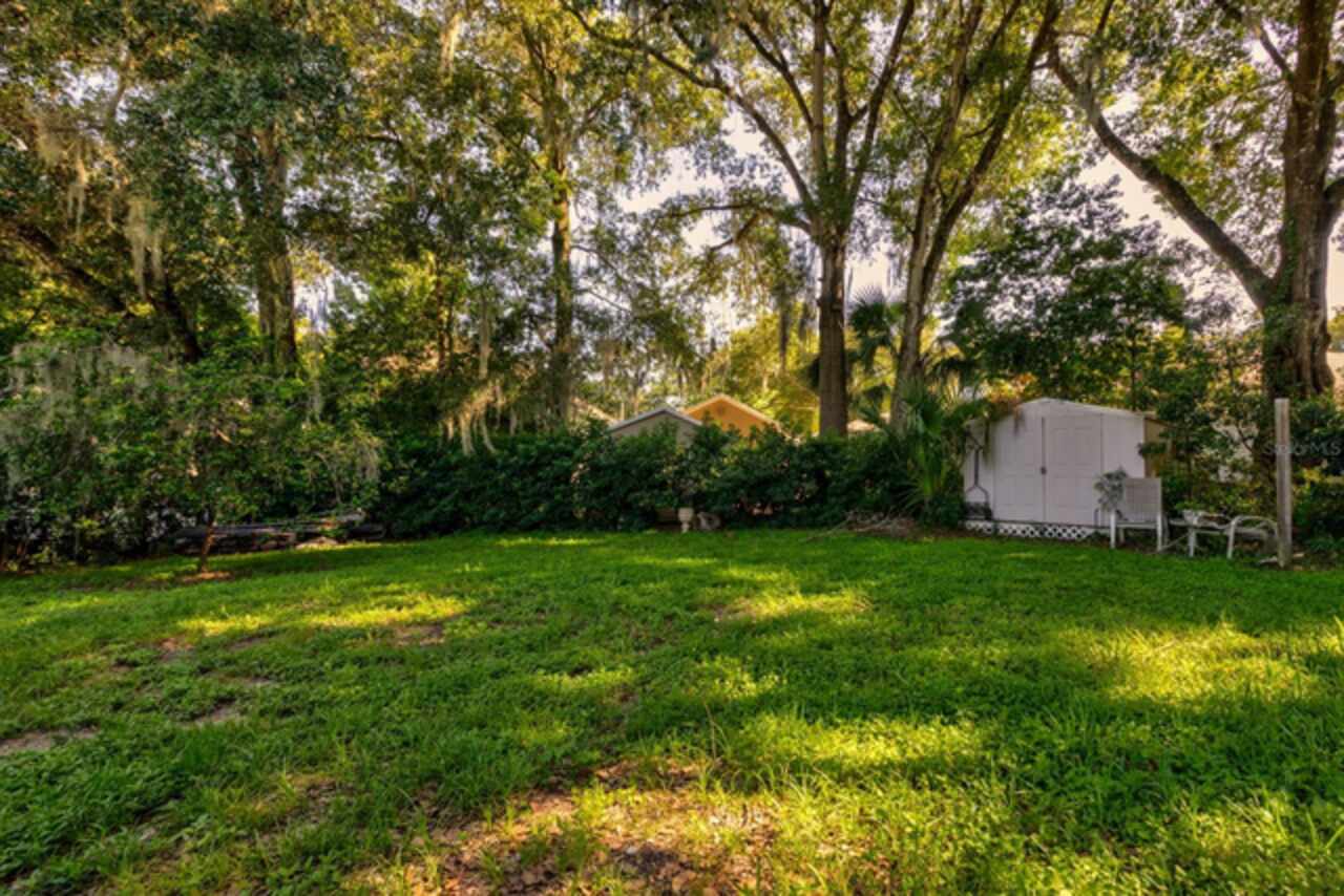 Listing Photo 17
