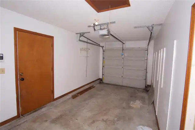 Listing Photo 15