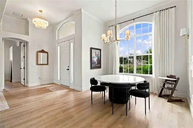Listing Photo 7