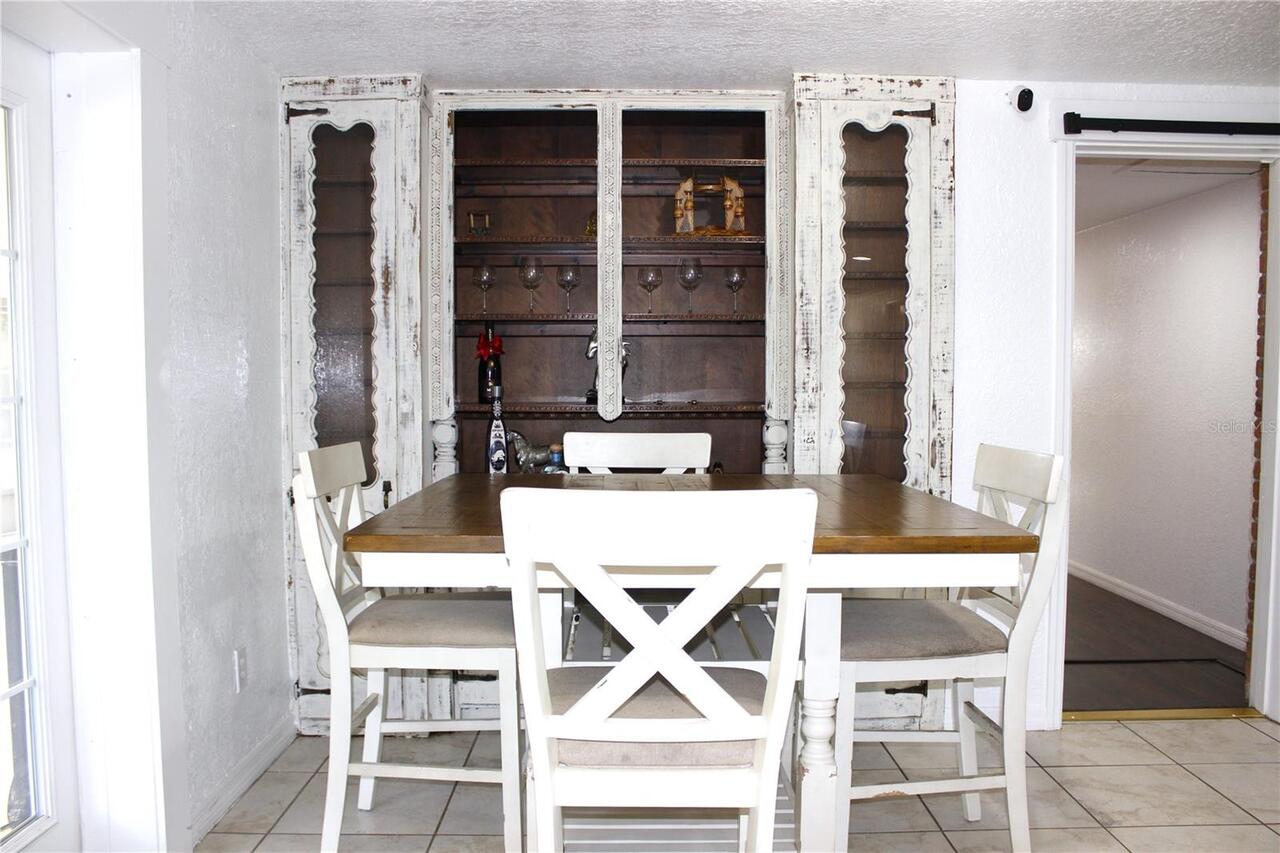 Listing Photo 8