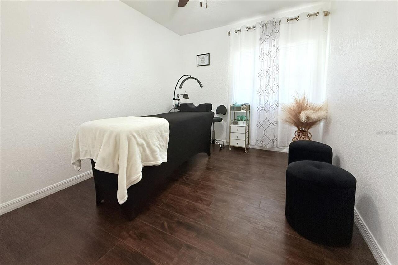 Listing Photo 29