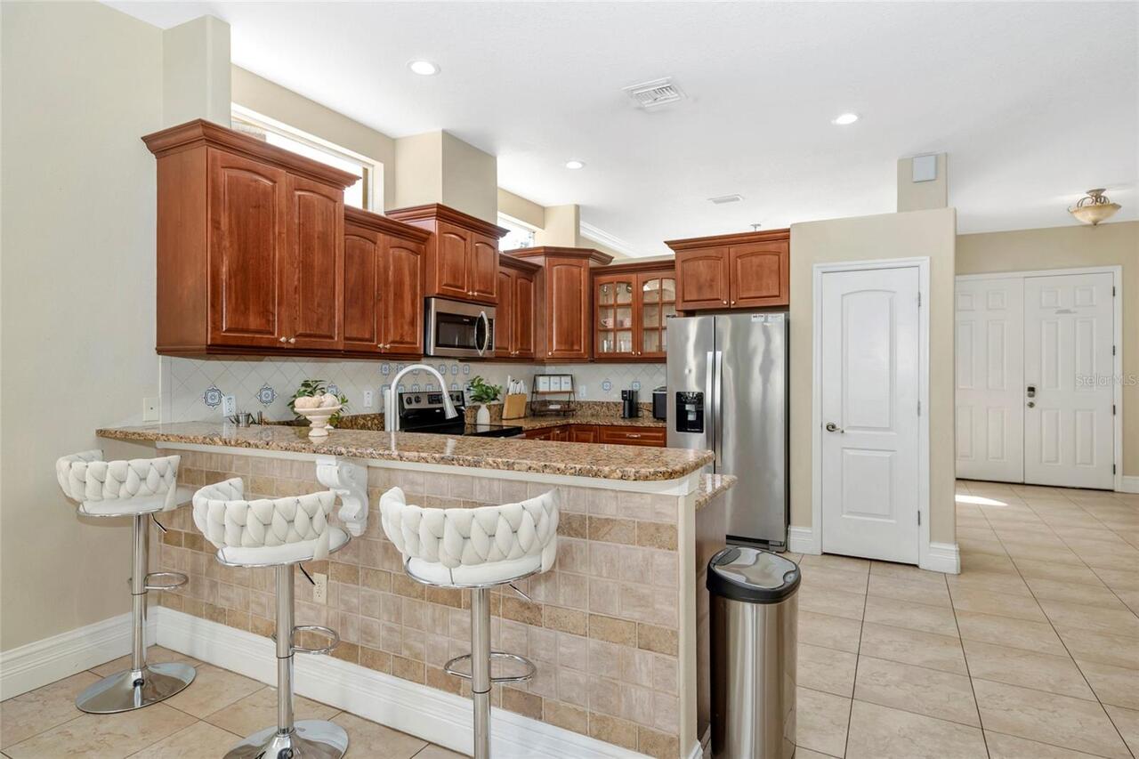 Listing Photo 12