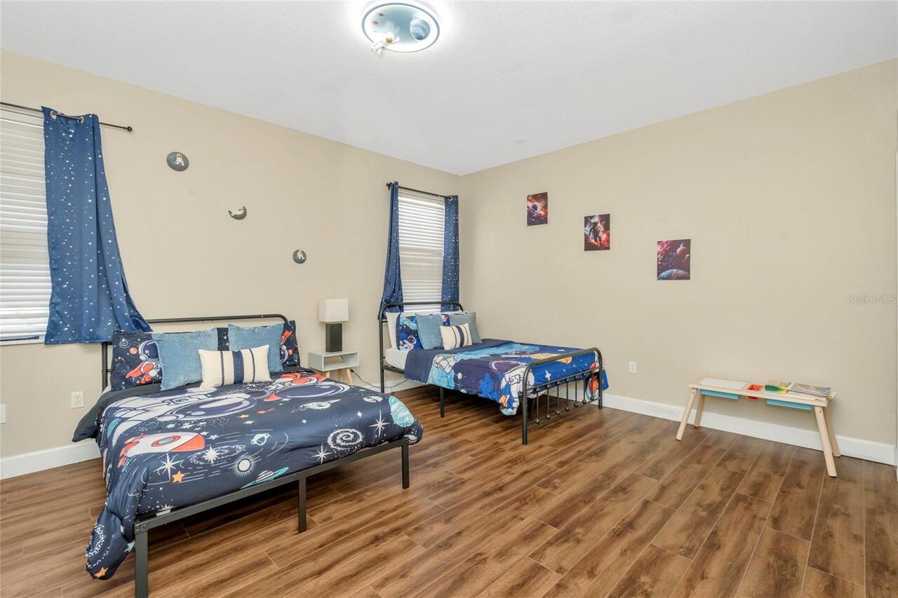 Listing Photo 32