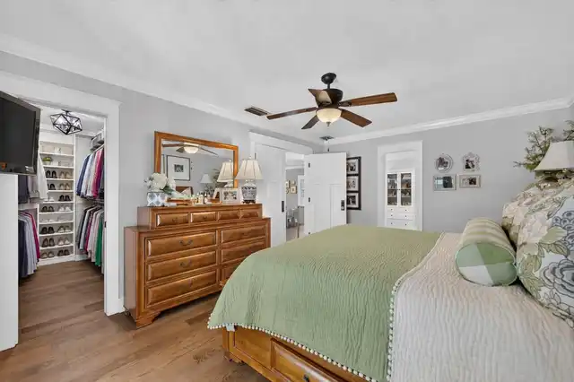 Listing Photo 16