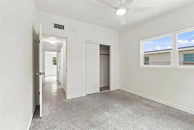 Listing Photo 20