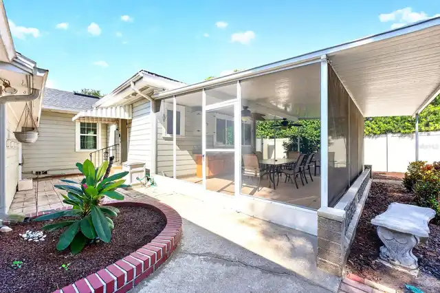Listing Photo 18