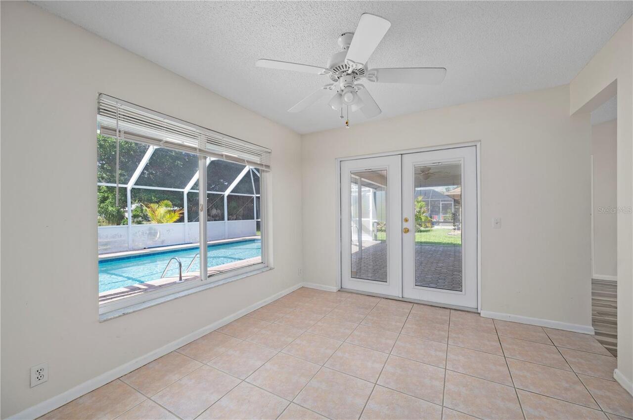 Listing Photo 9