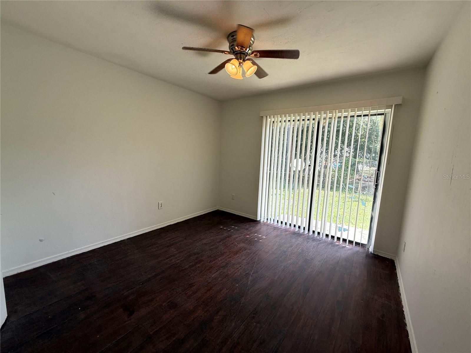 Listing Photo 9