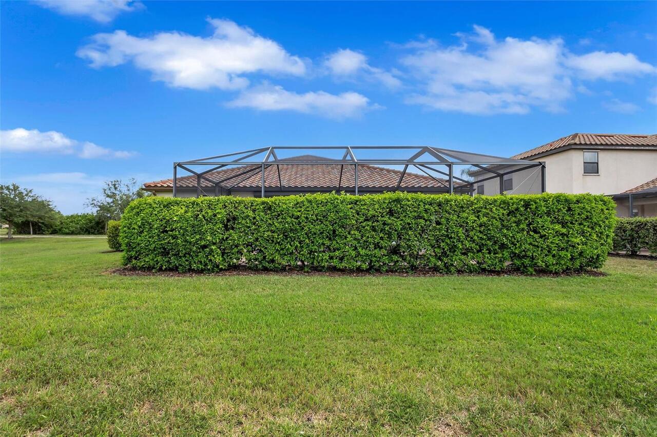 Listing Photo 42