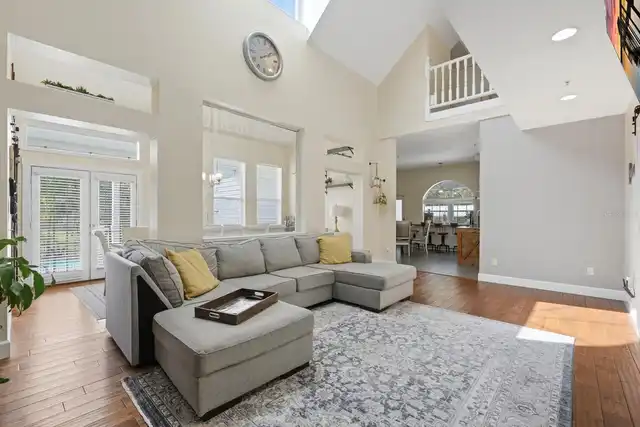 Listing Photo 16