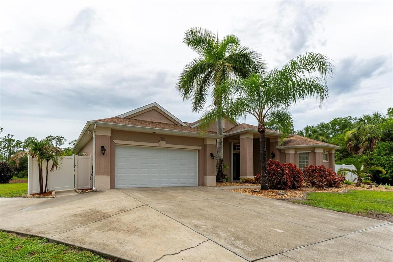 Listing Photo 8