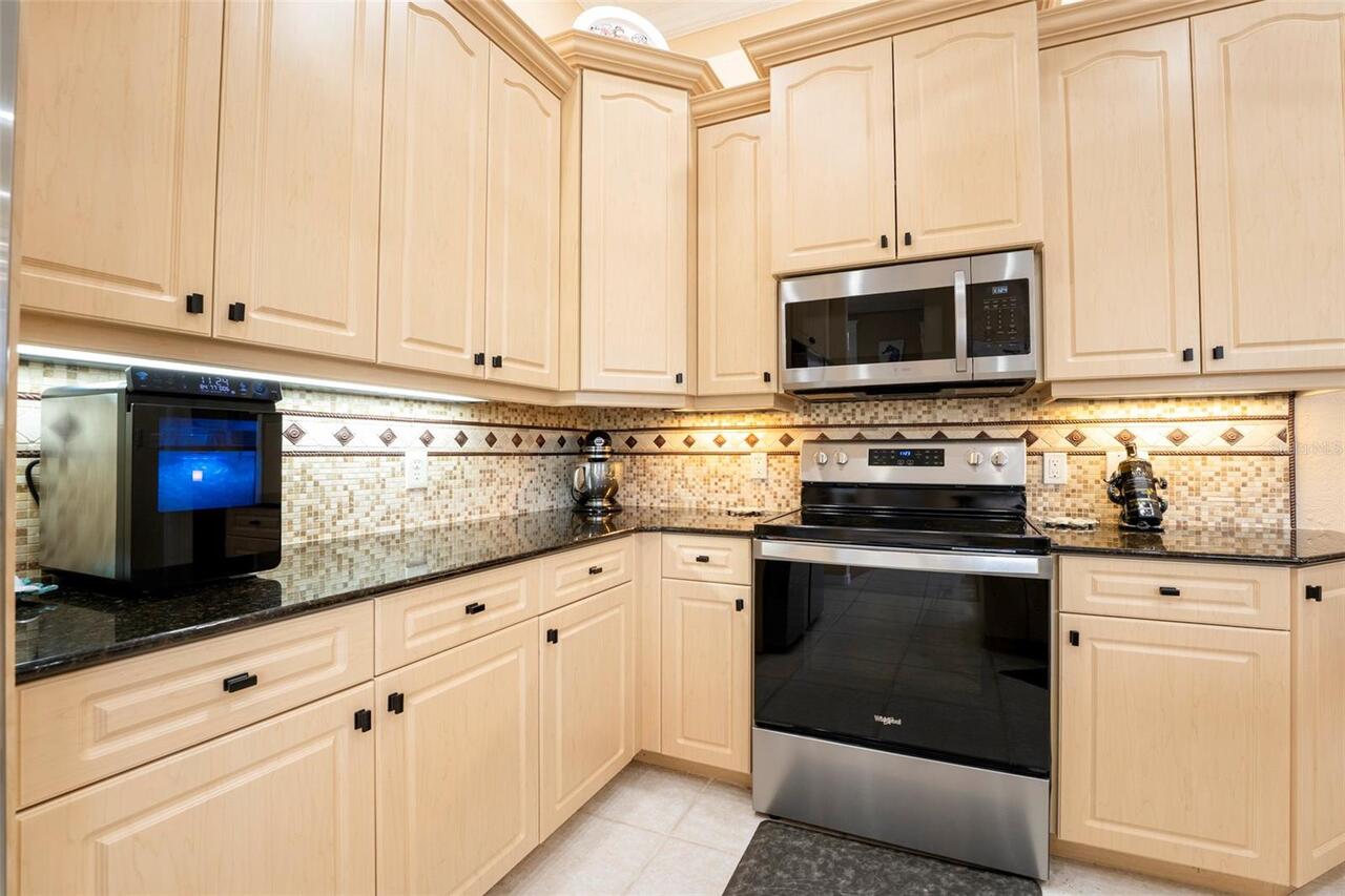Listing Photo 19