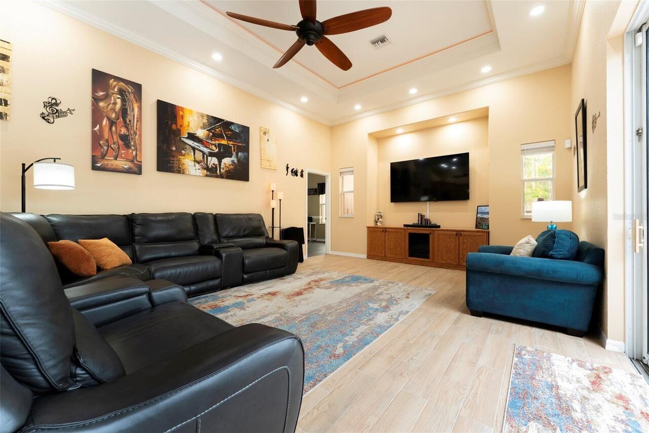 Listing Photo 22