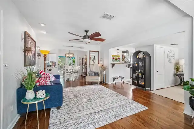Listing Photo 21