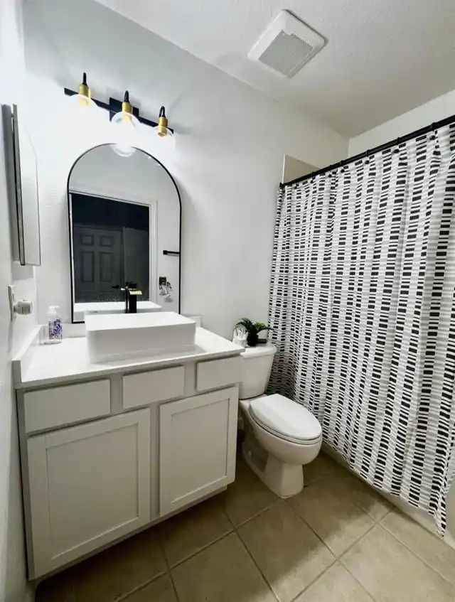 Listing Photo 11