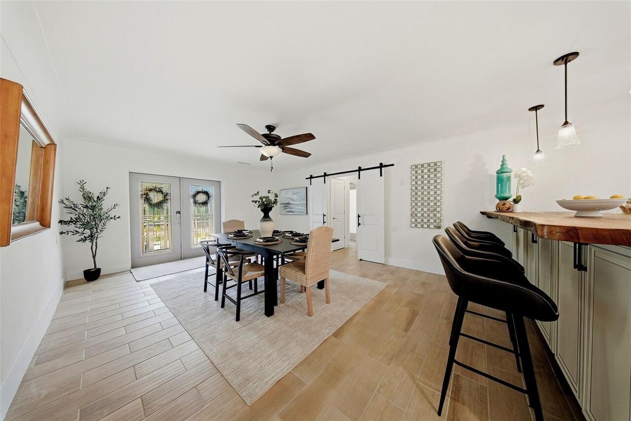 Listing Photo 10