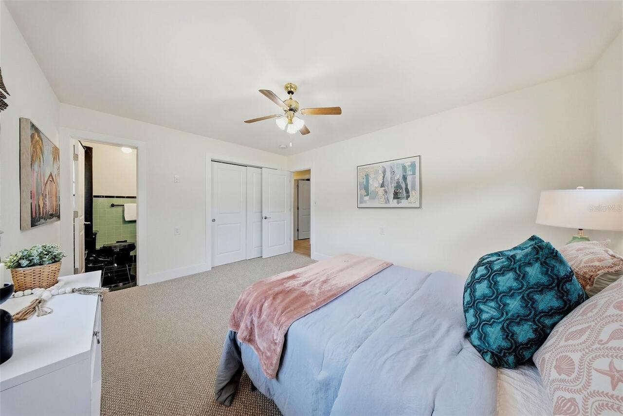 Listing Photo 33