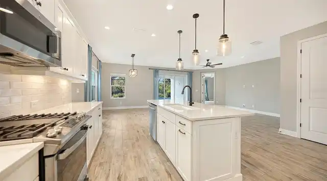 Listing Photo 18