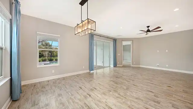 Listing Photo 19
