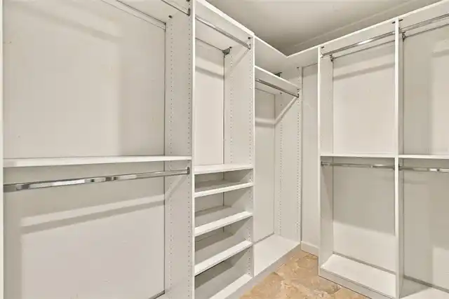 Listing Photo 35