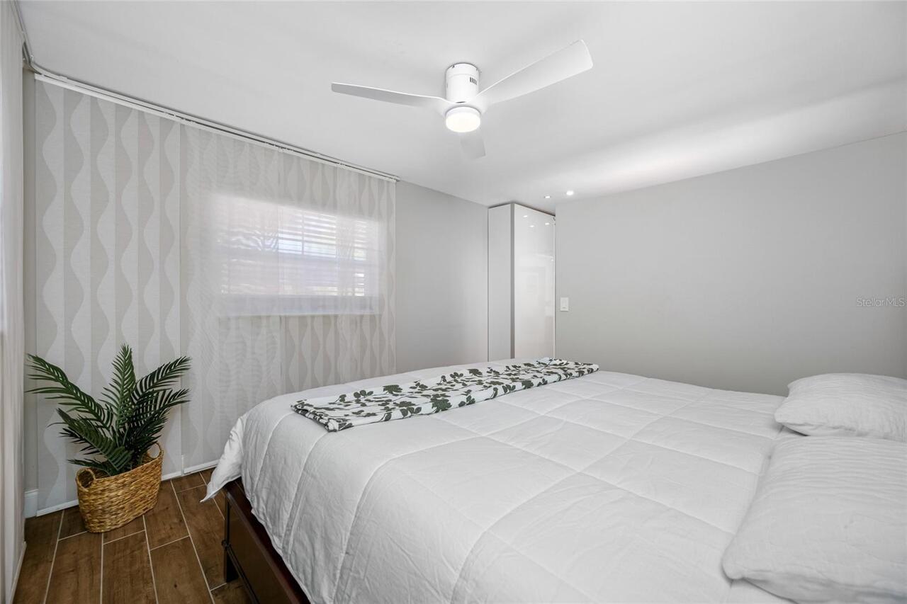 Listing Photo 37