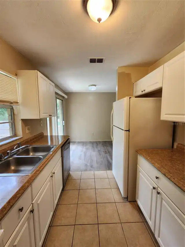 Listing Photo 20