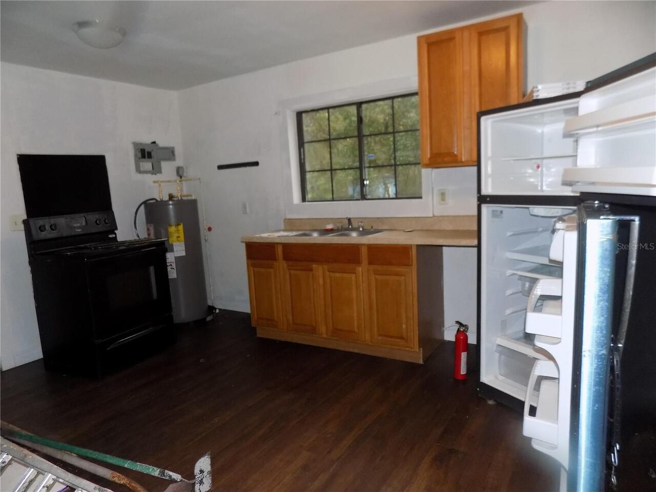 Listing Photo 6