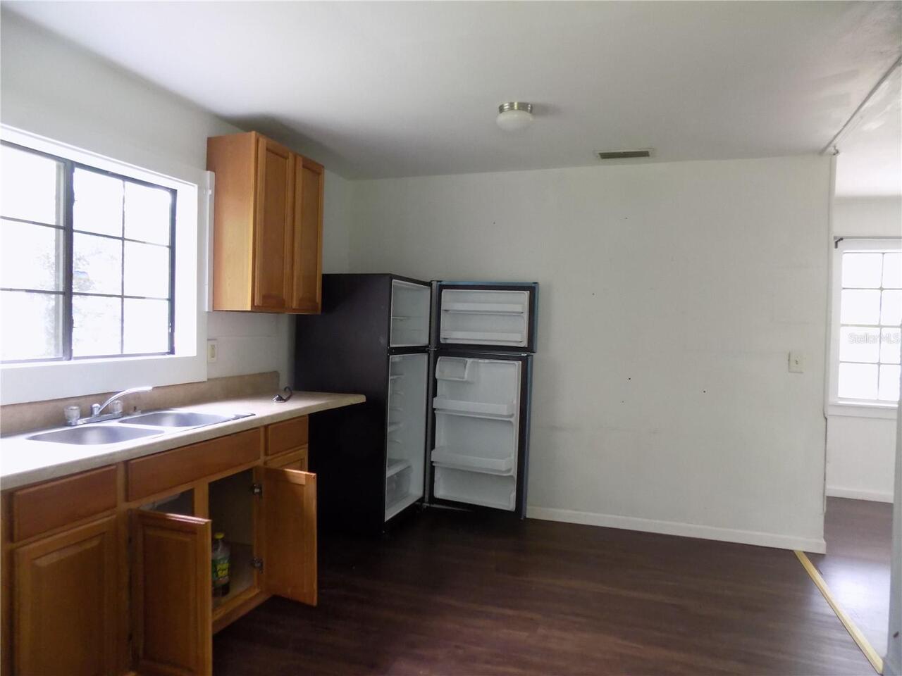 Listing Photo 7