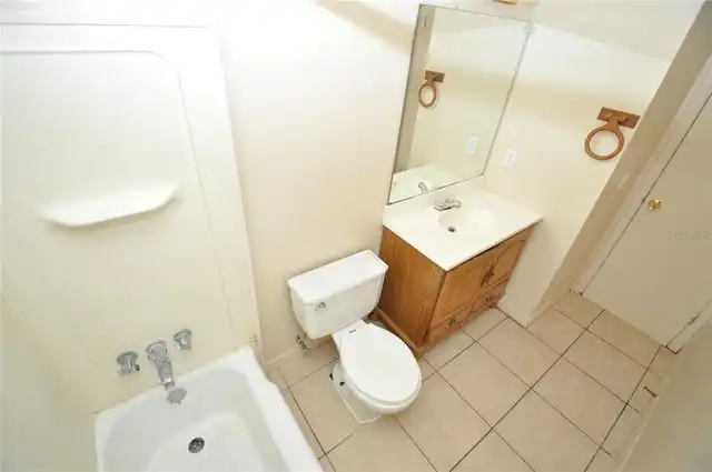 Listing Photo 9