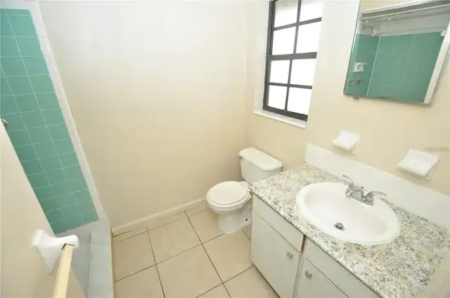 Listing Photo 16