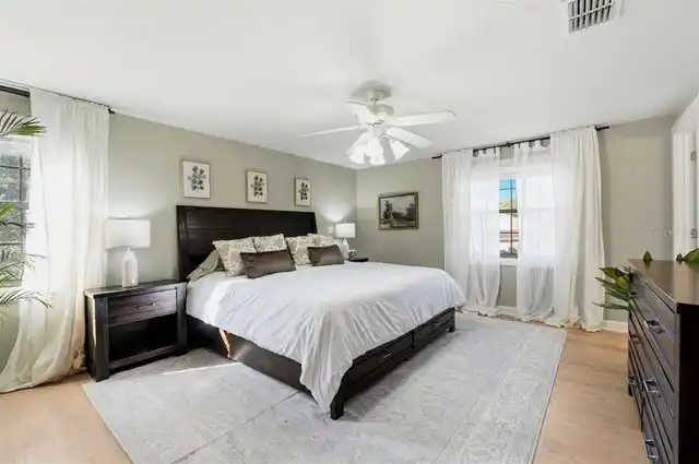 Listing Photo 34