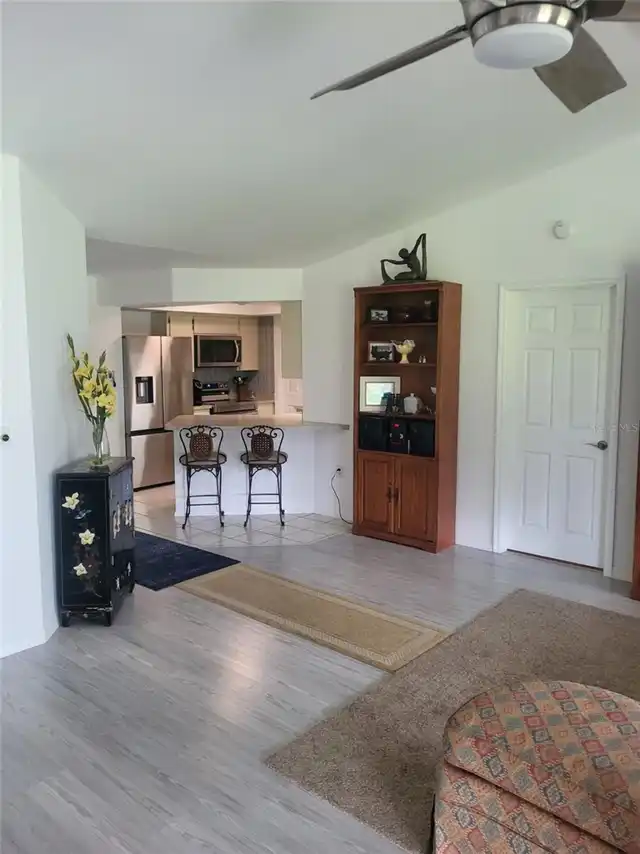 Listing Photo 15