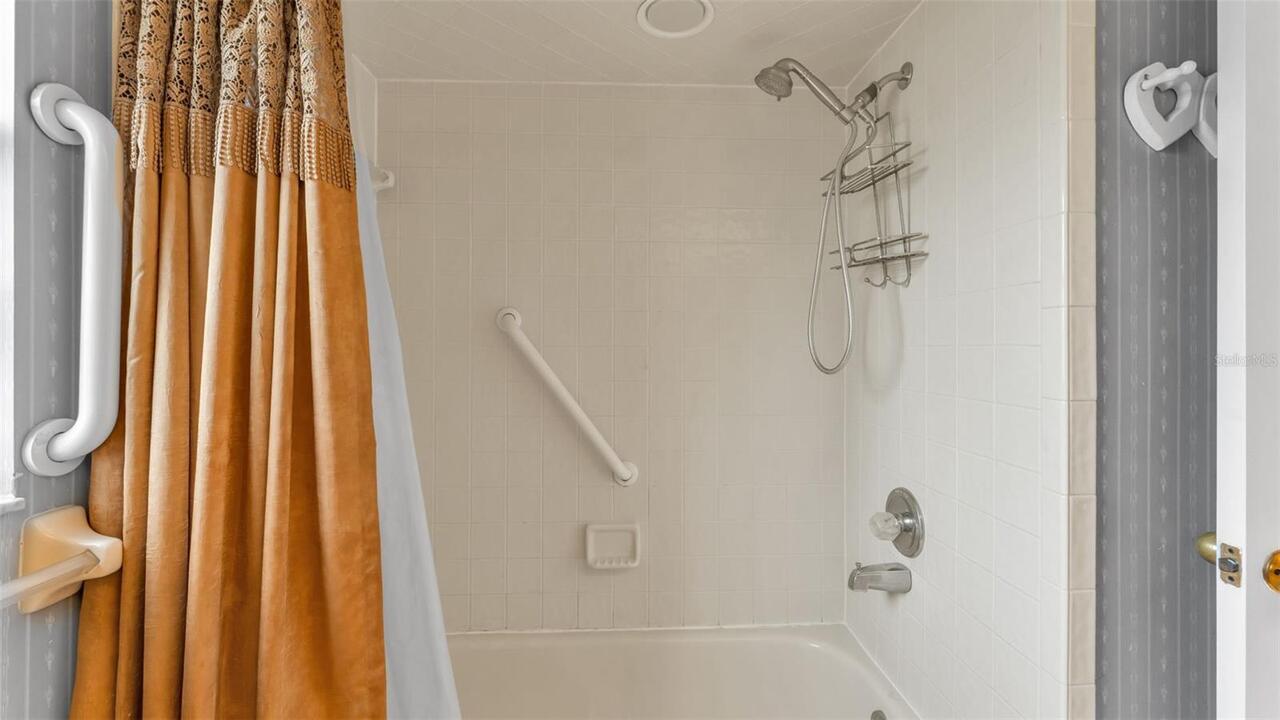 Listing Photo 44