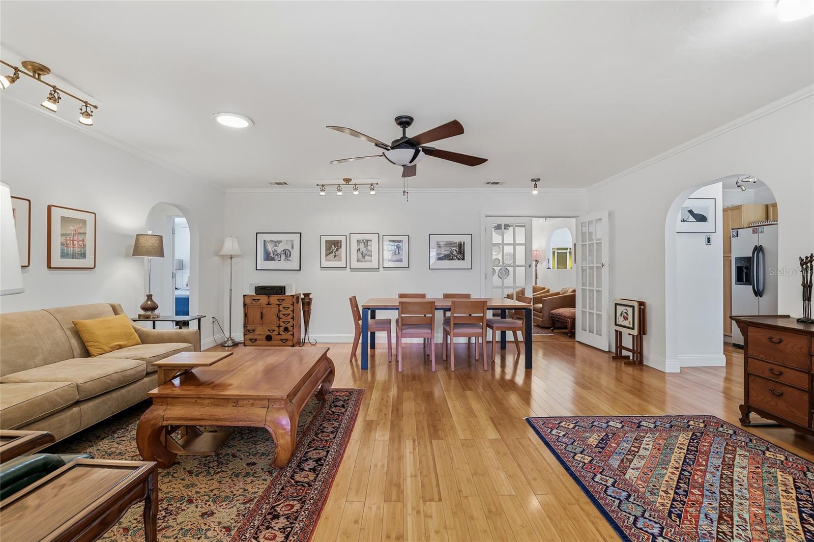 Listing Photo 8