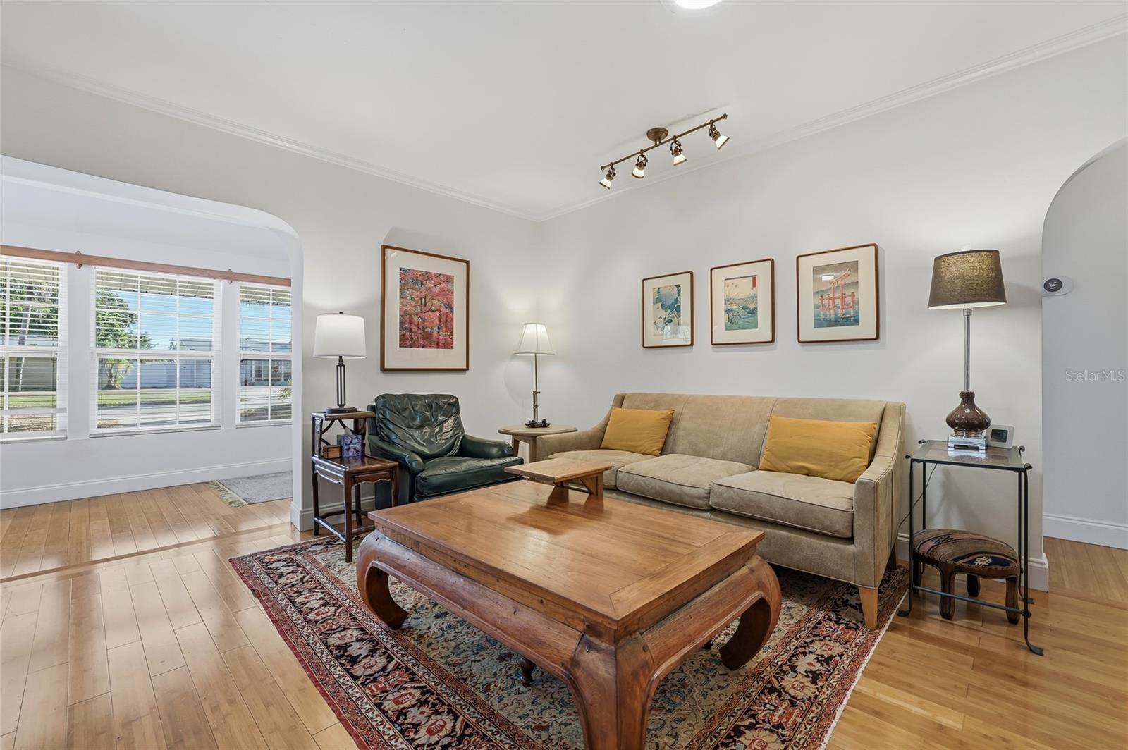 Listing Photo 10