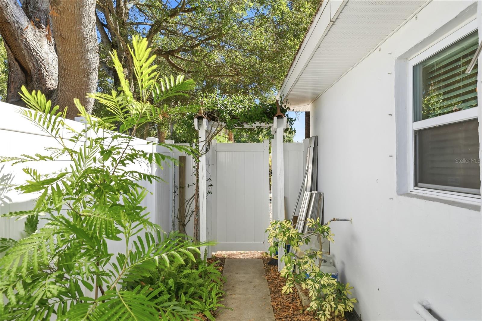 Listing Photo 42