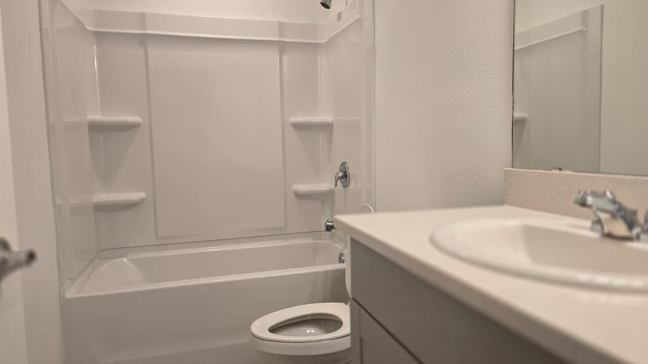 Listing Photo 9